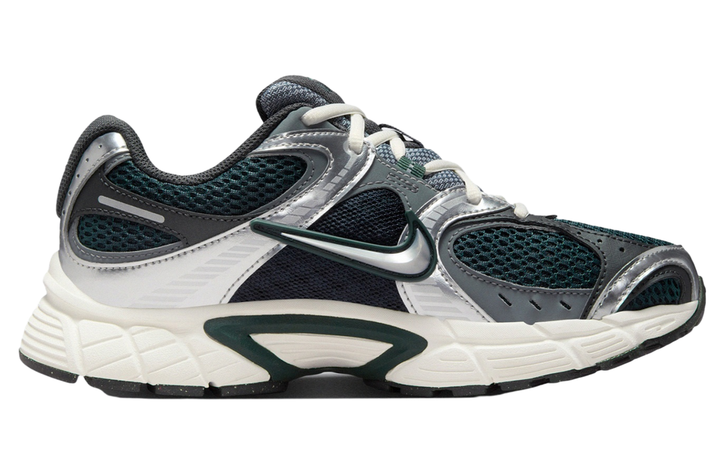 Nike V5 RNR WMNS Seaweed / Metallic Silver - Image 8