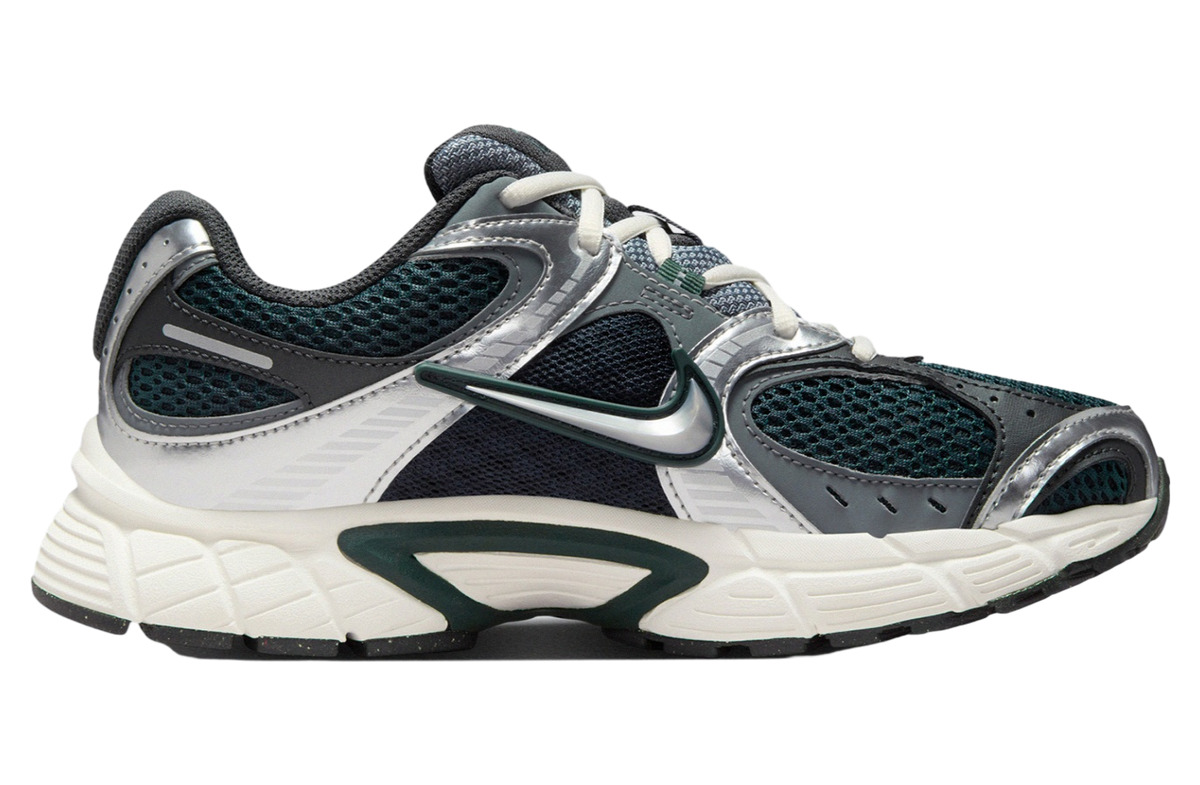 Nike V5 RNR WMNS Seaweed / Metallic Silver - Image 8