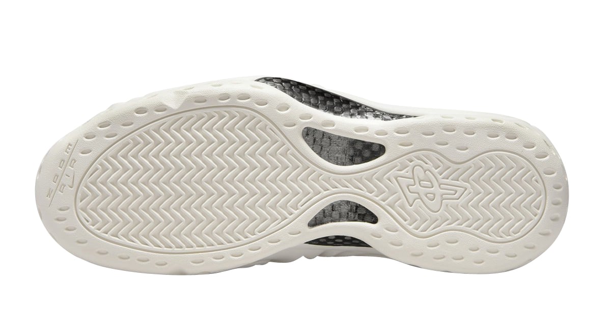 CDG x Nike Air Foamposite One White - Image 6