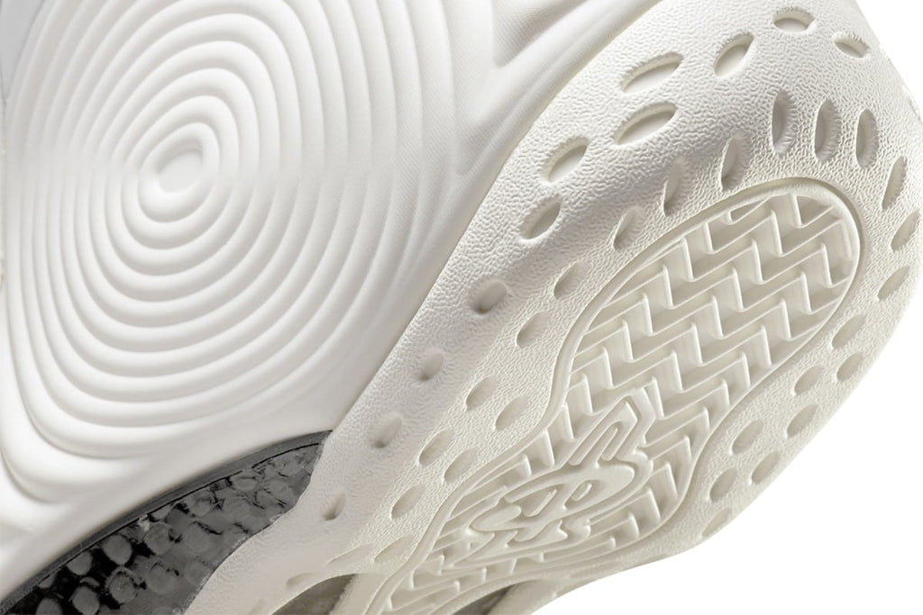 CDG x Nike Air Foamposite One White - Image 8