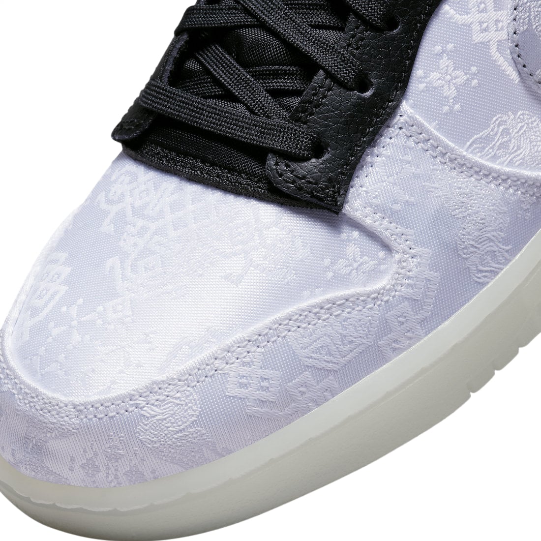 CLOT x fragment x Nike Dunk Low - Image 7