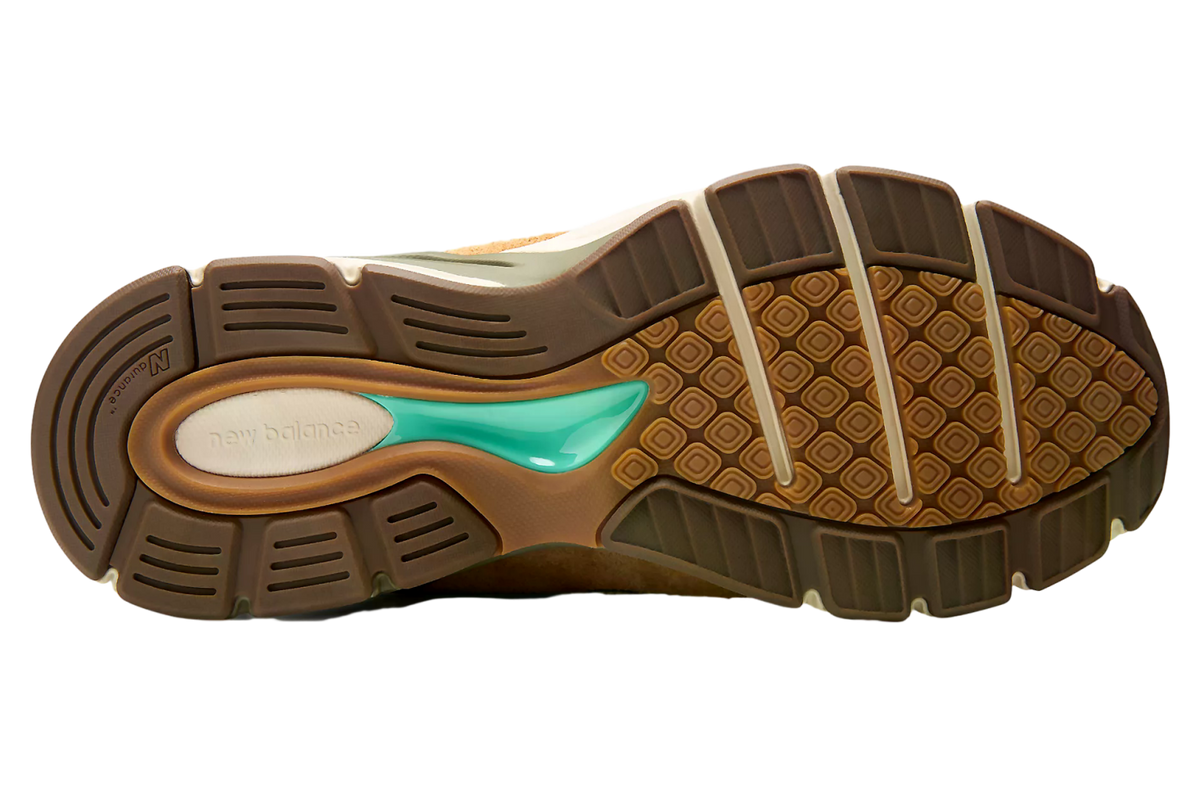 Concepts x New Balance 990v4 Pumpernickel / Dark Olivine - Image 5