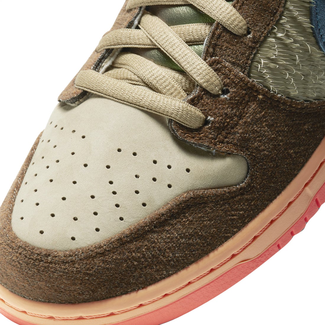 Concepts x Nike SB Dunk High TurDUNKen - Image 7