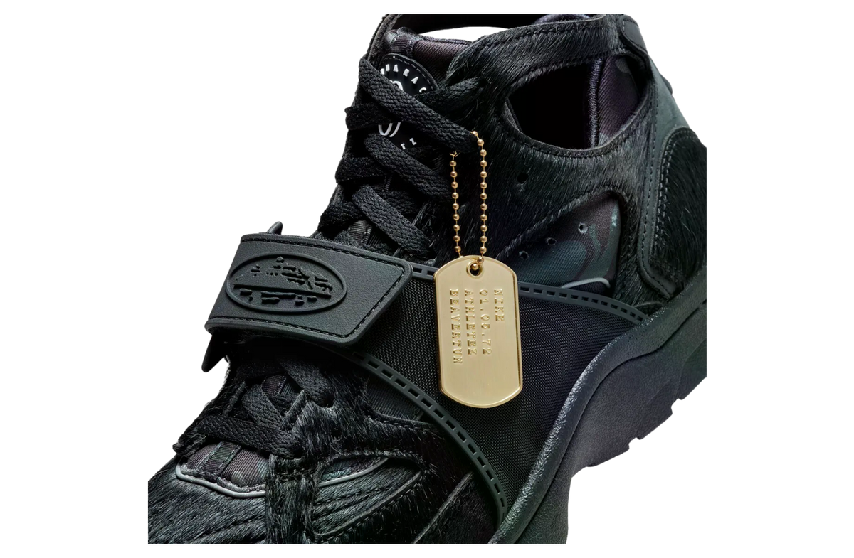 Corteiz x Nike Air Trainer Huarache Black / White - Image 7