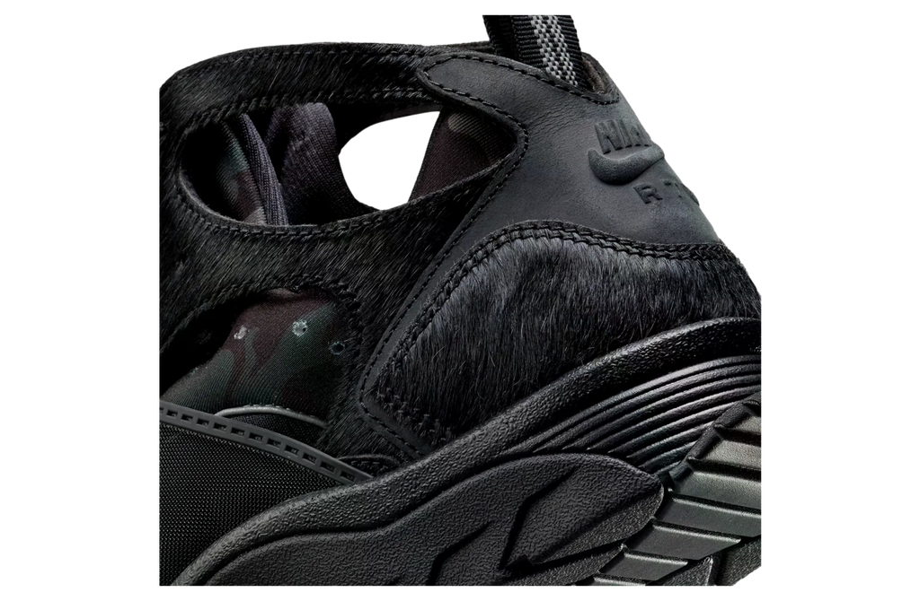 Corteiz x Nike Air Trainer Huarache Black / White - Image 8