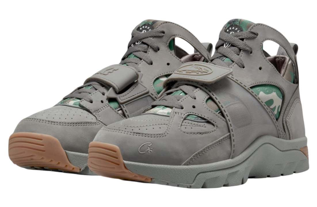 Corteiz x Nike Air Trainer Huarache Flat Pewter / White - Image 2