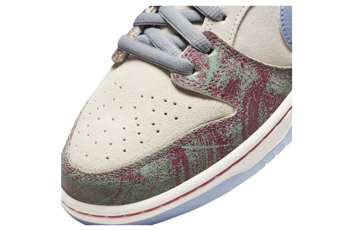 Crenshaw Skate Club x Nike SB Dunk Low - Image 13