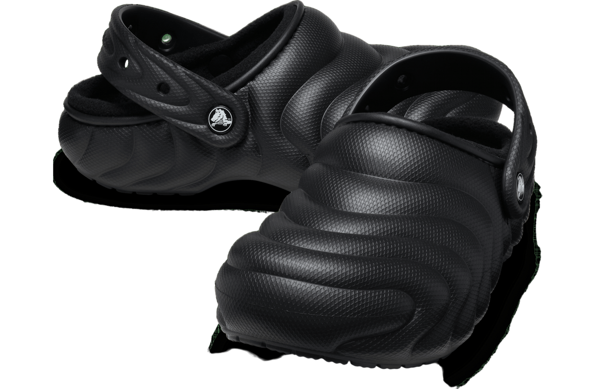 Crocs Classic Lined Overpuff Clog Black - Image 2
