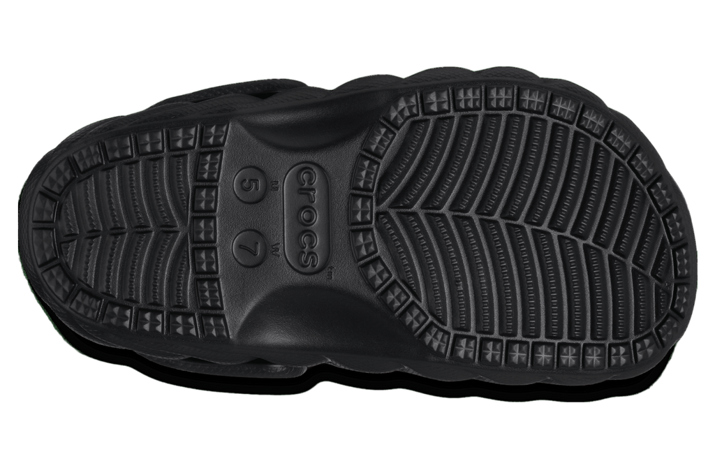 Crocs Classic Lined Overpuff Clog Black - Image 4