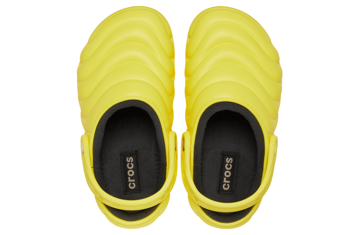 Crocs Classic Lined Overpuff Clog Cyber Yellow - Image 3