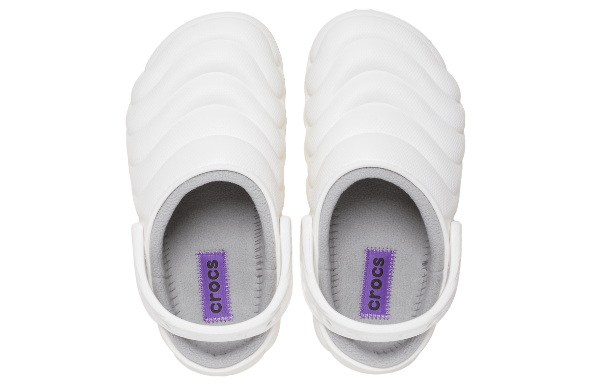 Crocs Classic Lined Overpuff Clog White - Image 3