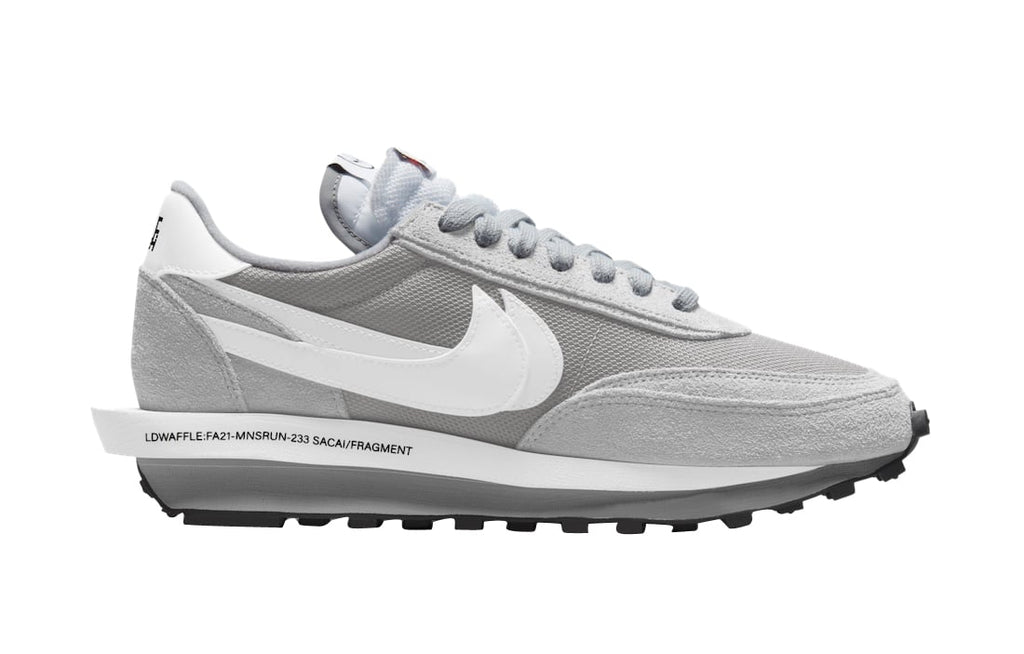 fragment x sacai x Nike LDWaffle Light Smoke Grey - Image 3