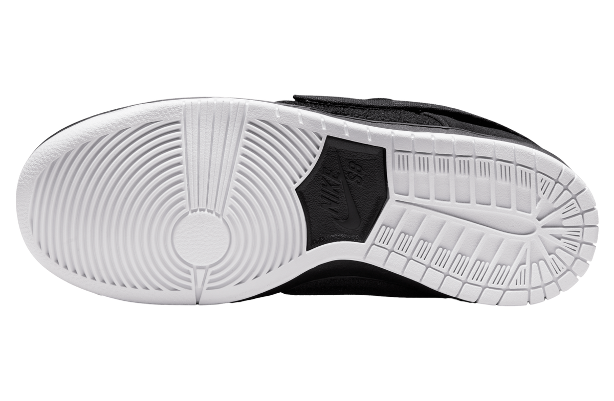Gnarhunters x Nike SB Dunk Low - Image 3
