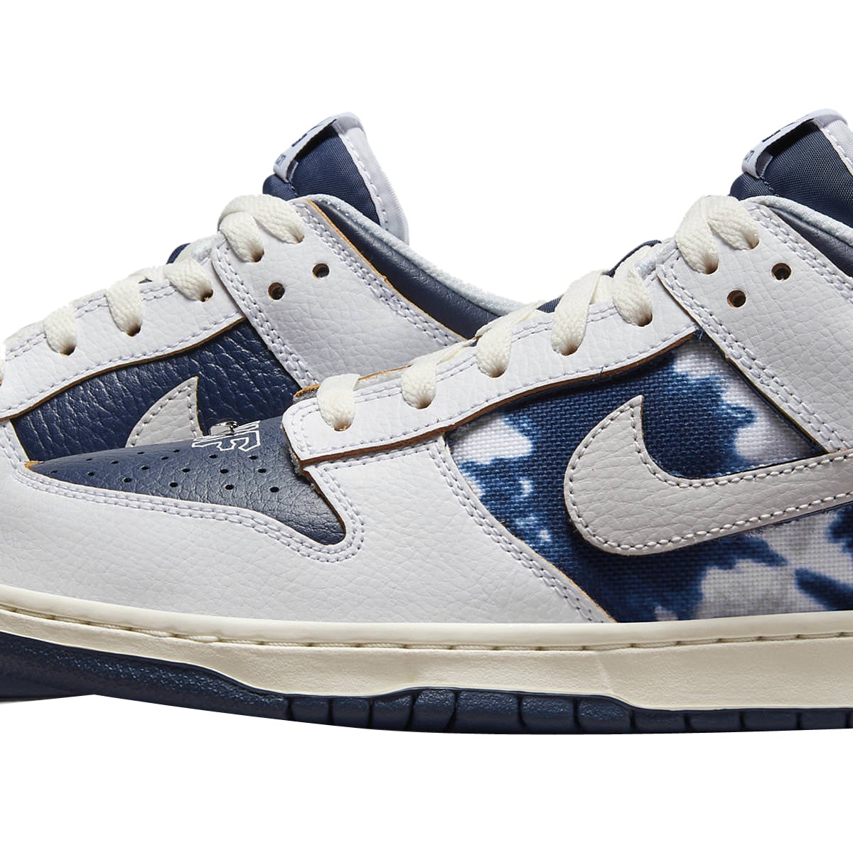 HUF x Nike SB Dunk Low NYC - Image 9