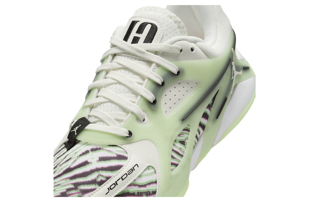 Jordan Heir Sail / Vapor Green - Image 7