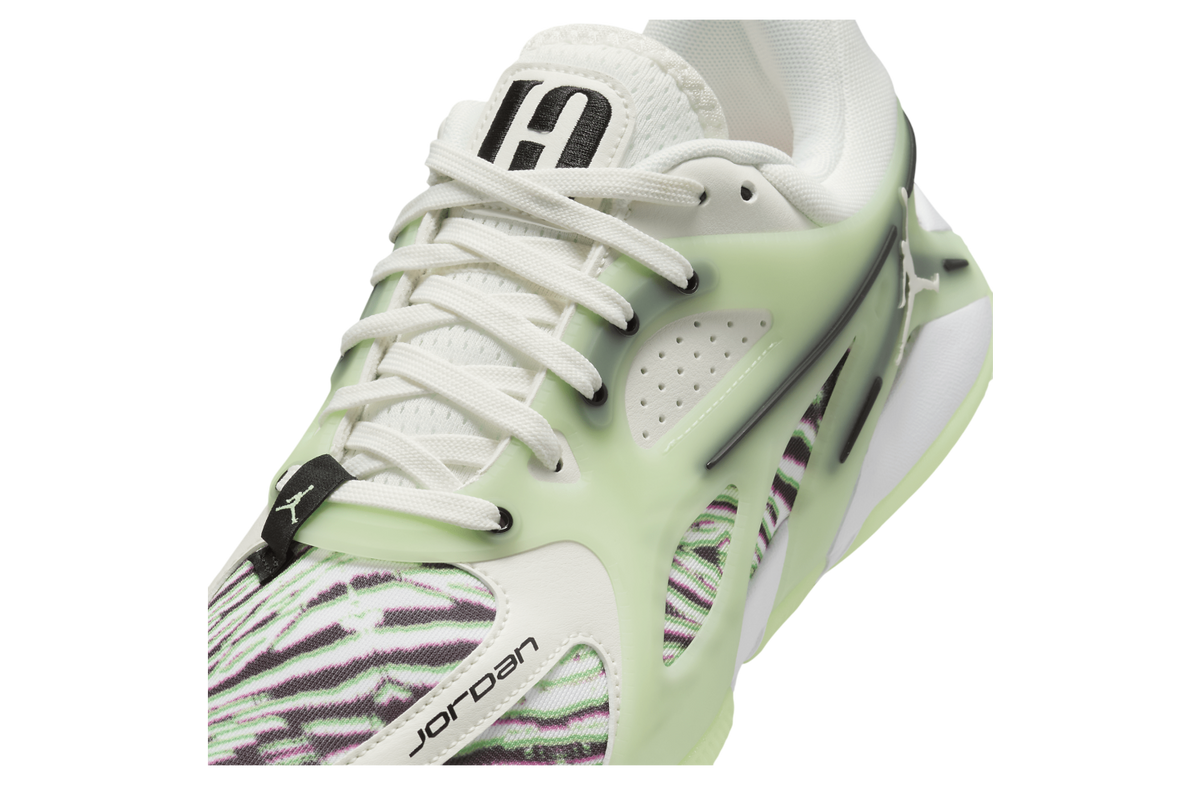 Jordan Heir Sail / Vapor Green - Image 7