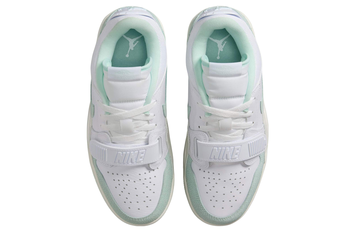 Jordan Legacy 312 Low WMNS Igloo / Sail - Image 3