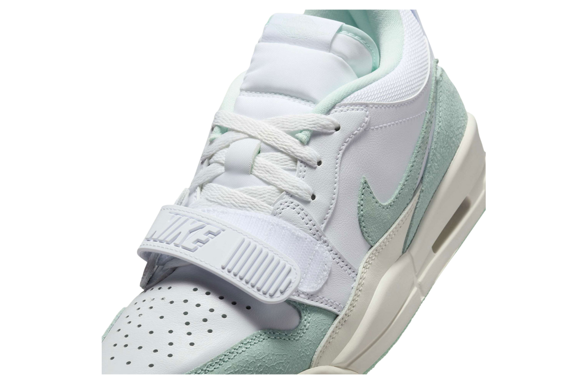 Jordan Legacy 312 Low WMNS Igloo / Sail - Image 6