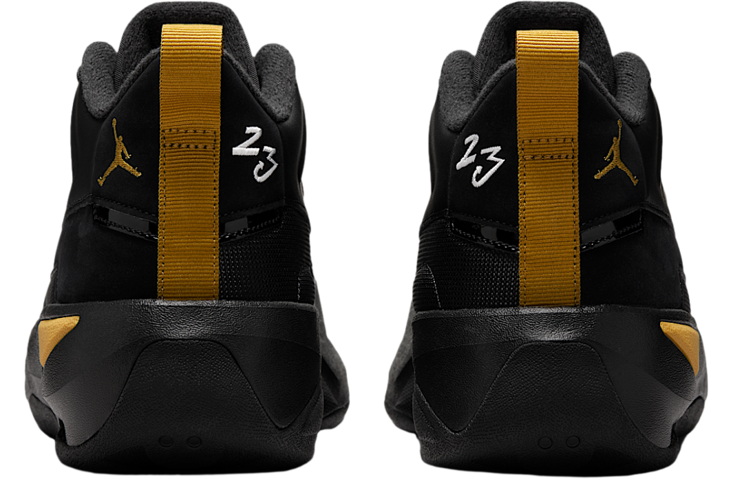Jordan Max Aura 7 Black / Metallic Gold - Image 6