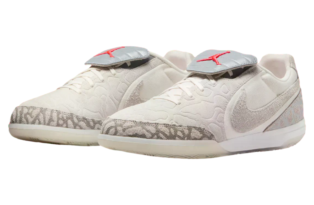 Jordan Tiempo Streetgato SE Phantom / Sail - Image 2