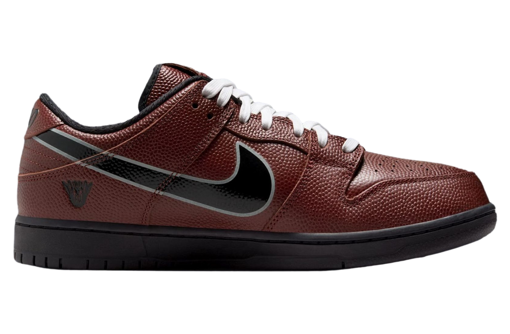 Limosine Skateboards x Nike SB Dunk Low - Image 3