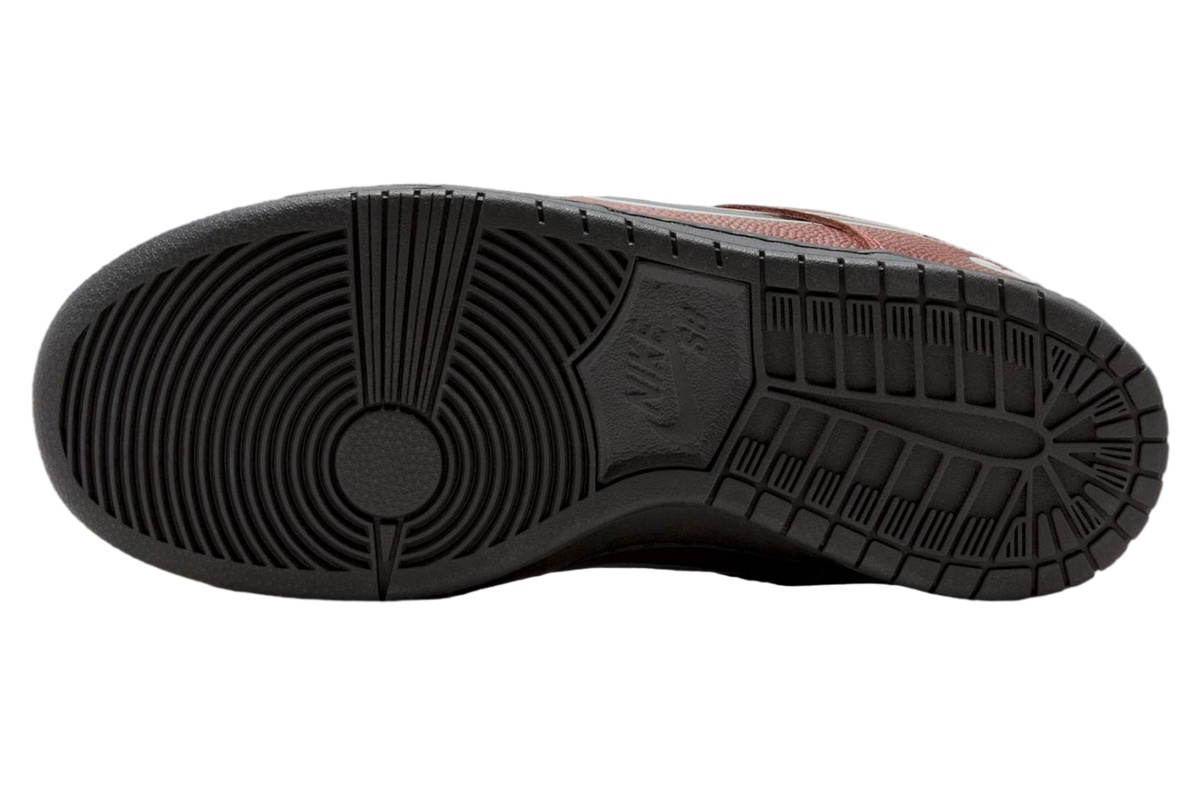 Limosine Skateboards x Nike SB Dunk Low - Image 6
