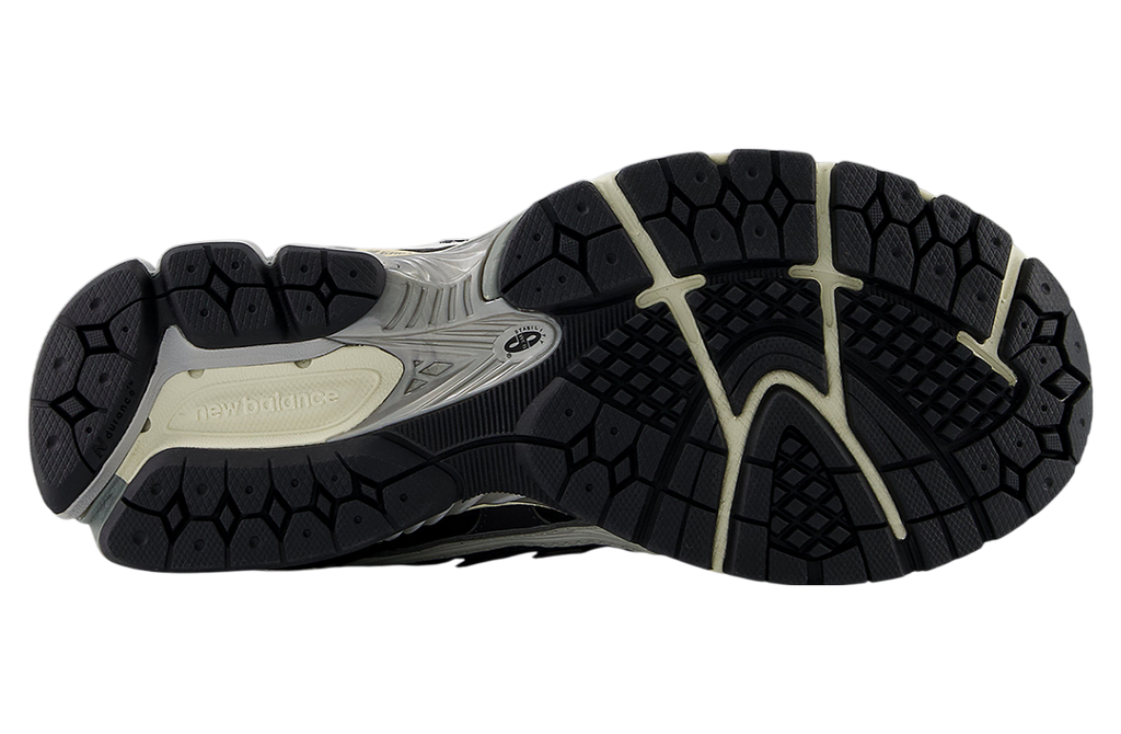 New Balance 1906U Black / Sea Salt - Image 6