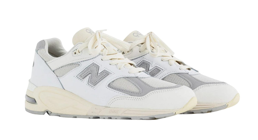 New Balance 990V2 Made in USA White - Image 2