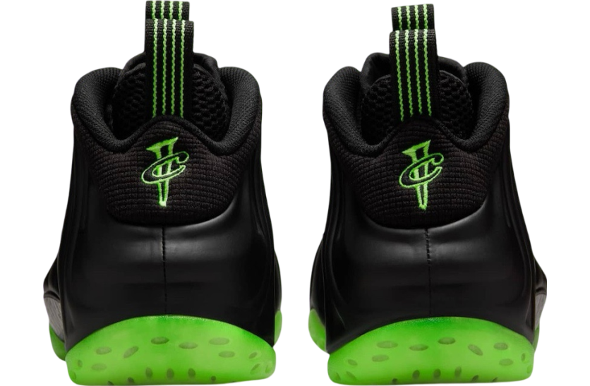 Nike Air Foamposite One Black Volt - Image 5