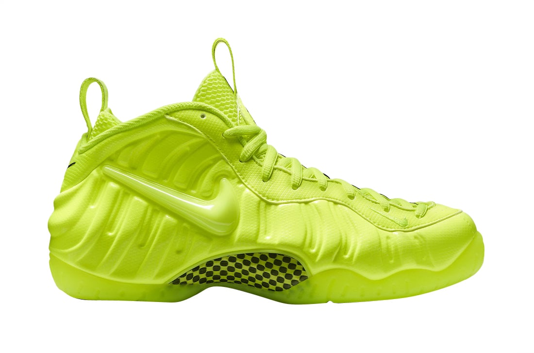 Nike Air Foamposite Pro Volt 2021 - Image 2