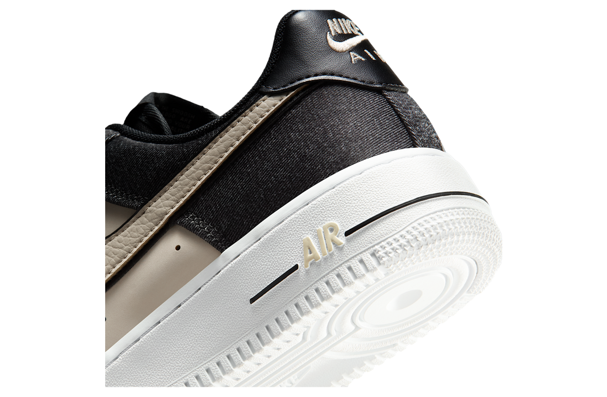 Nike Air Force 1 07 SE WMNS Black / White - Image 8