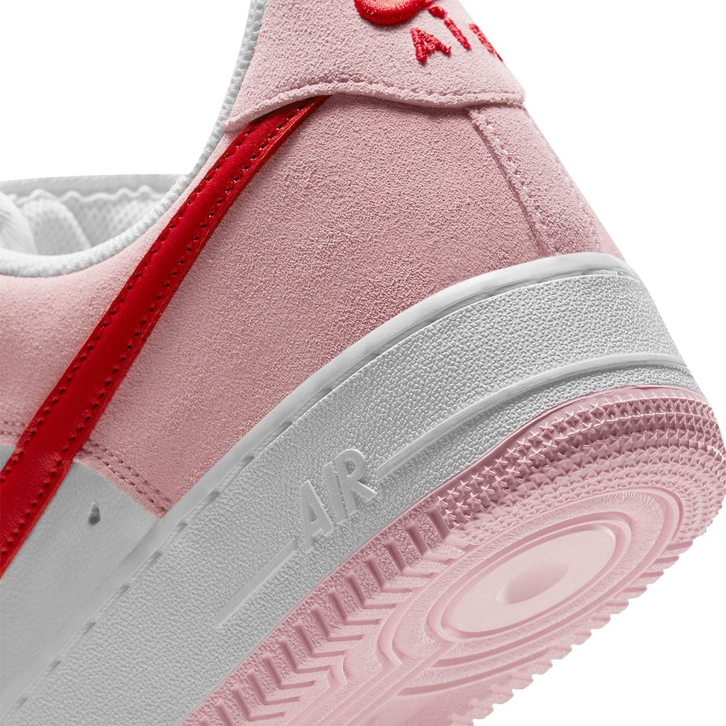 Nike Air Force 1 ’07 Valentine’s Day - Image 10