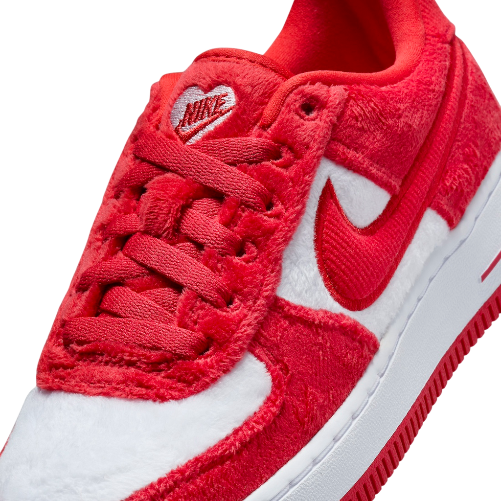 Nike Air Force 1 Low GS Valentine’s Day 2024 - Image 7
