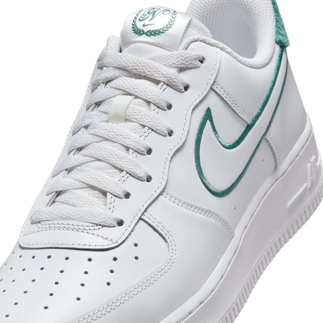Nike Air Force 1 Low Resort & Sport - Image 7