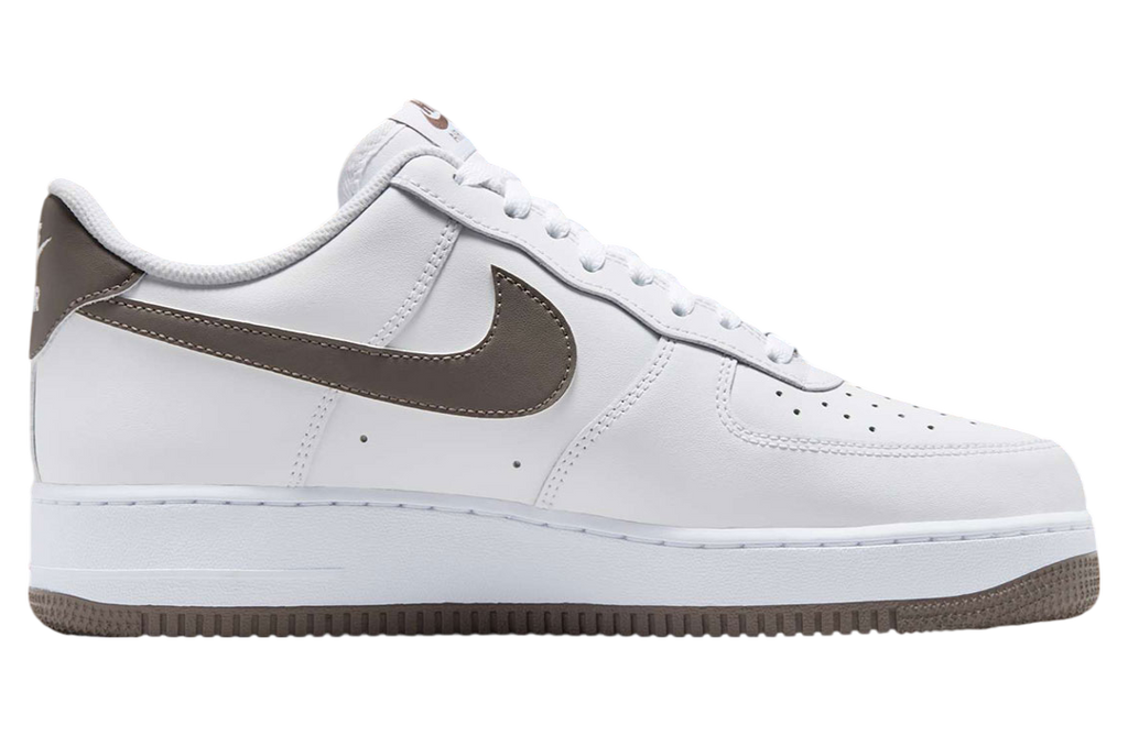 Nike Air Force 1 Low White / Brown - Image 2