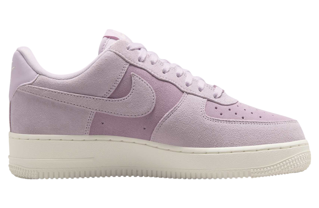 Nike Air Force 1 Low WMNS Purple Suede - Image 3