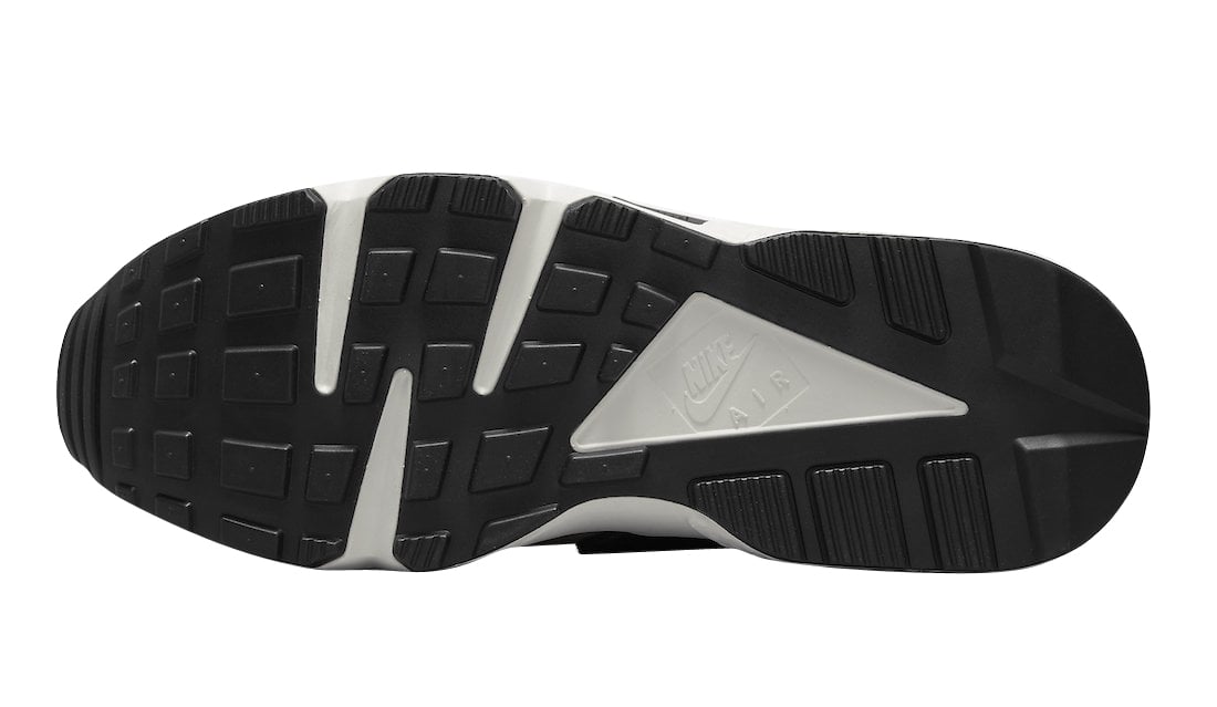 Nike Air Huarache Light Olive - Image 6