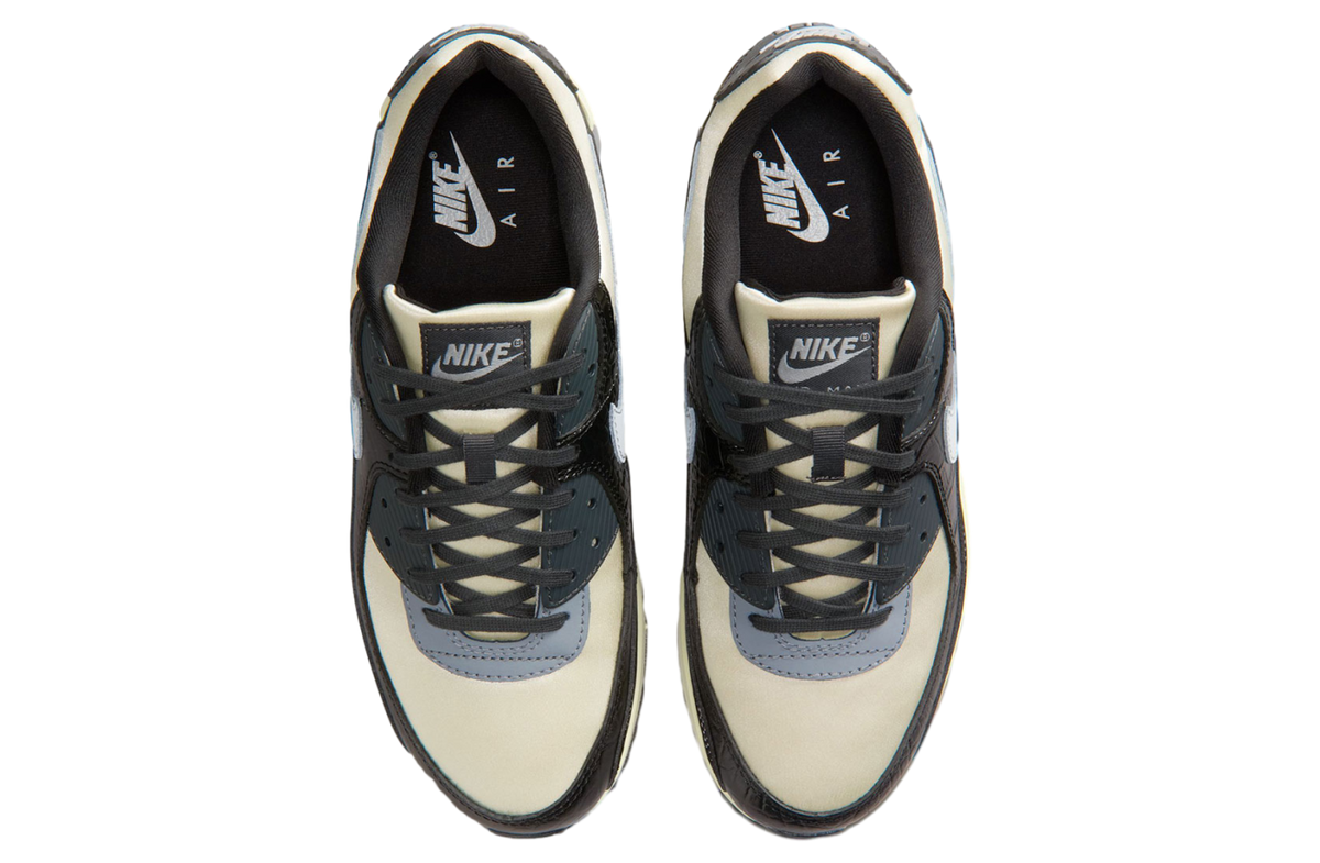 Nike Air Max 90 Coconut Milk / Black - Image 4