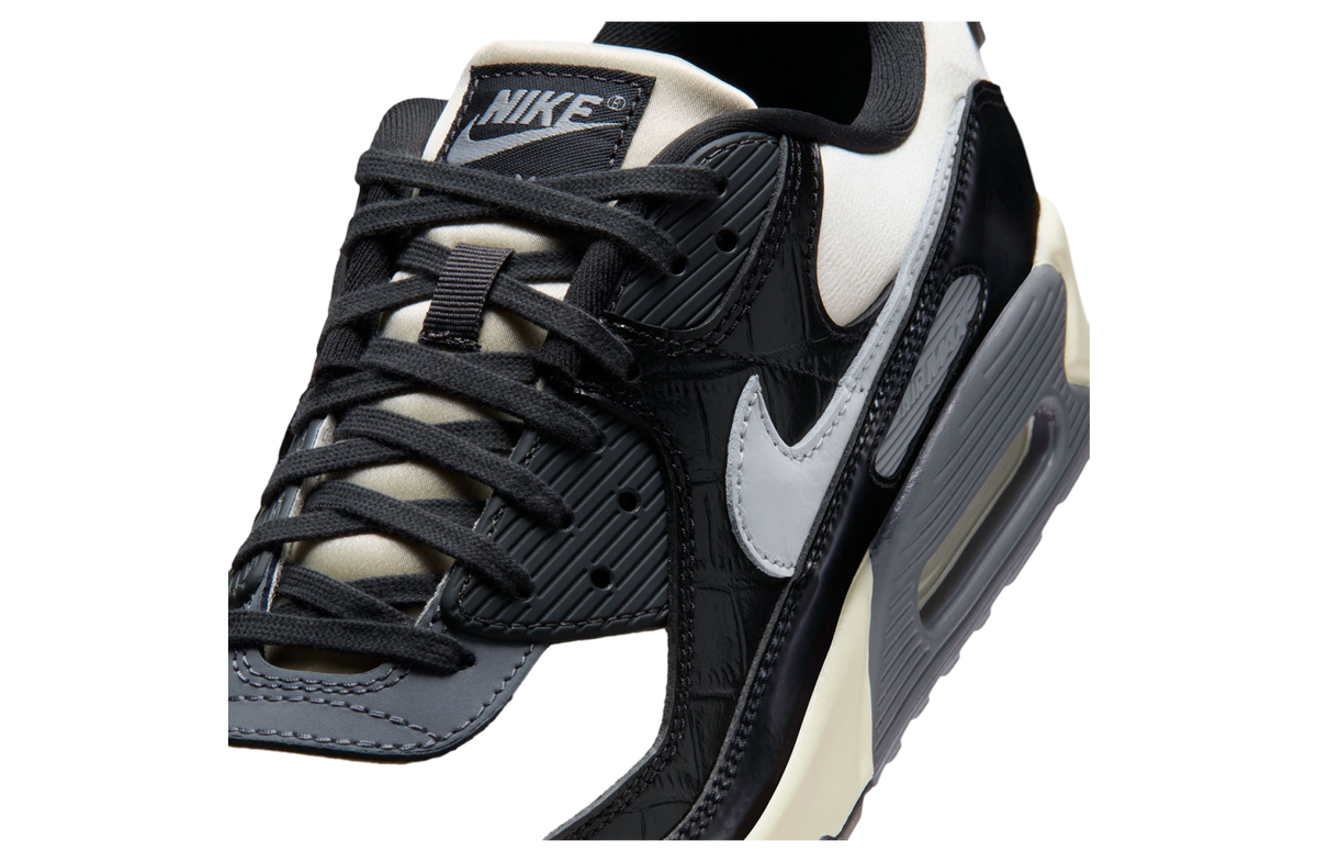 Nike Air Max 90 Coconut Milk / Black - Image 6