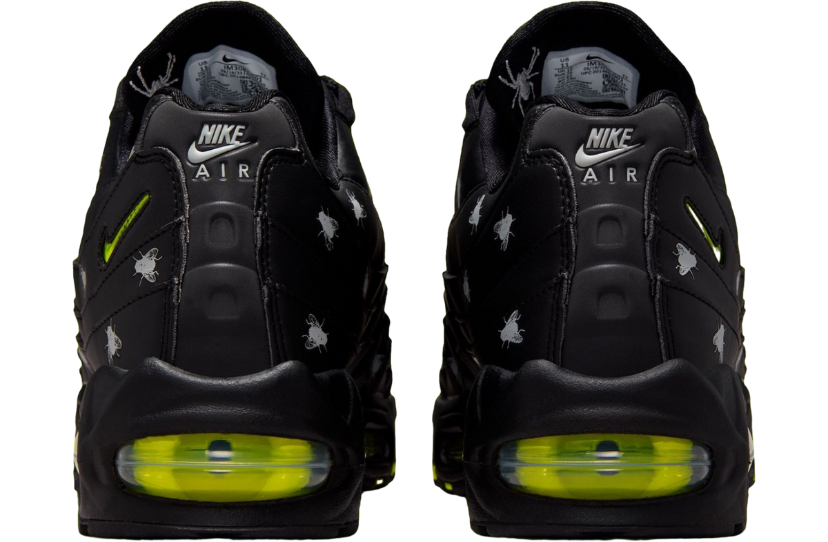 Nike Air Max 95 Black / Metallic Dark Grey - Image 3