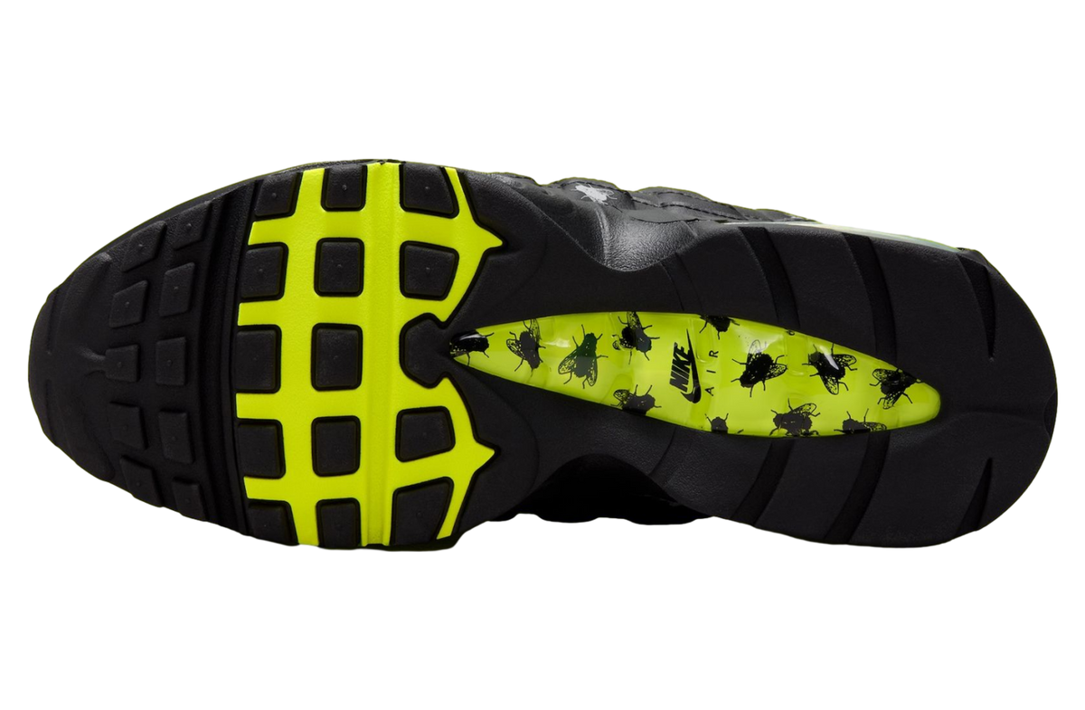 Nike Air Max 95 Black / Metallic Dark Grey - Image 8