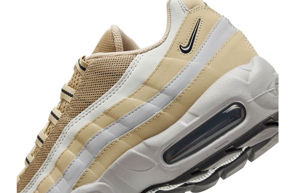 Nike Air Max 95 Desert Khaki / White - Image 6