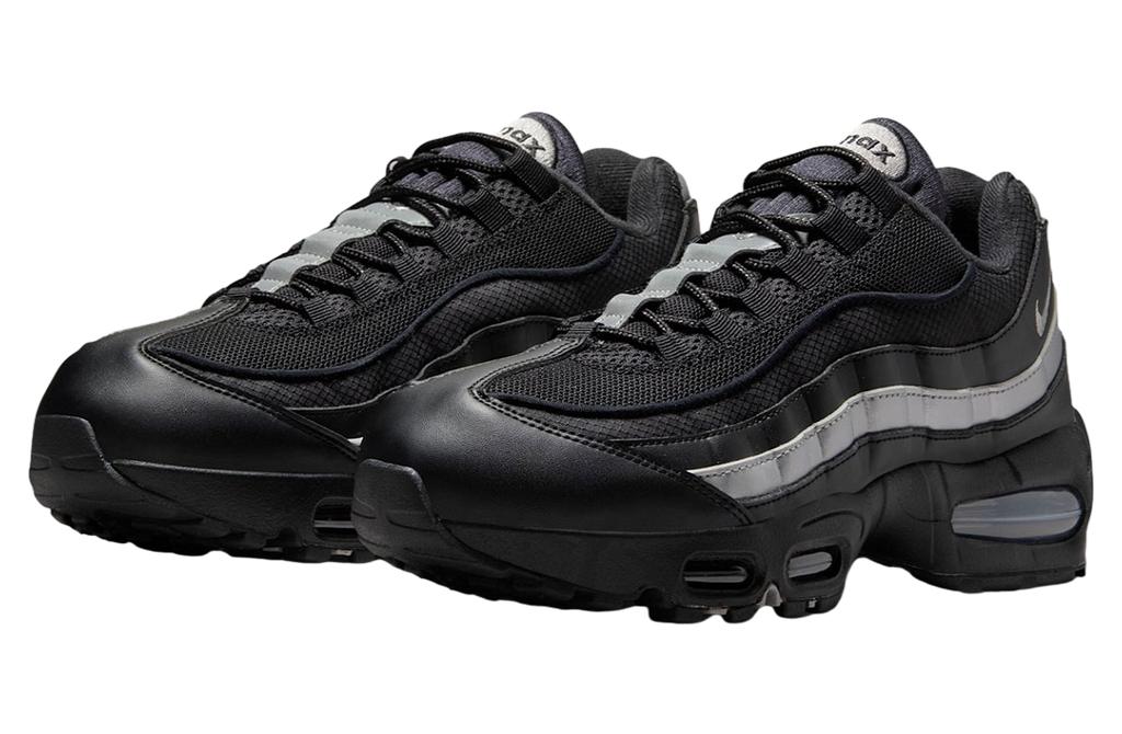 Nike Air Max 95 Metallic Silver / Black - Image 2