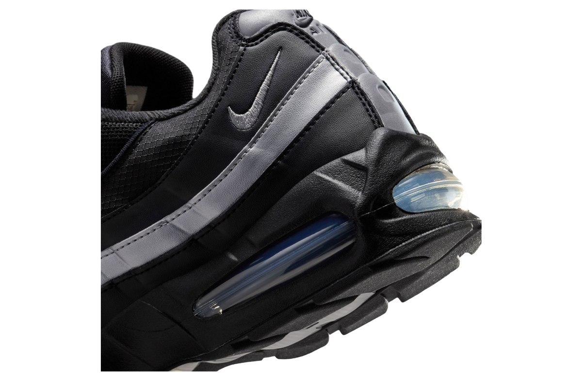 Nike Air Max 95 Metallic Silver / Black - Image 8