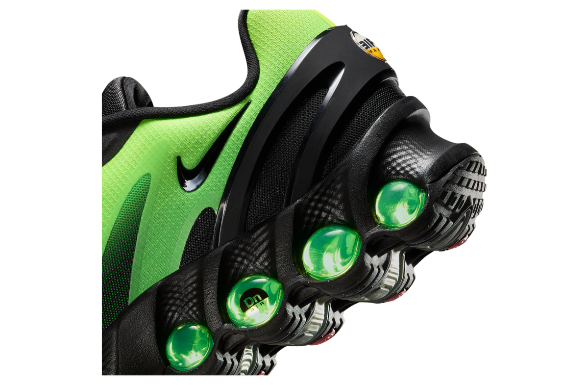 Nike Air Max DN8 Black / Green Strike - Image 8