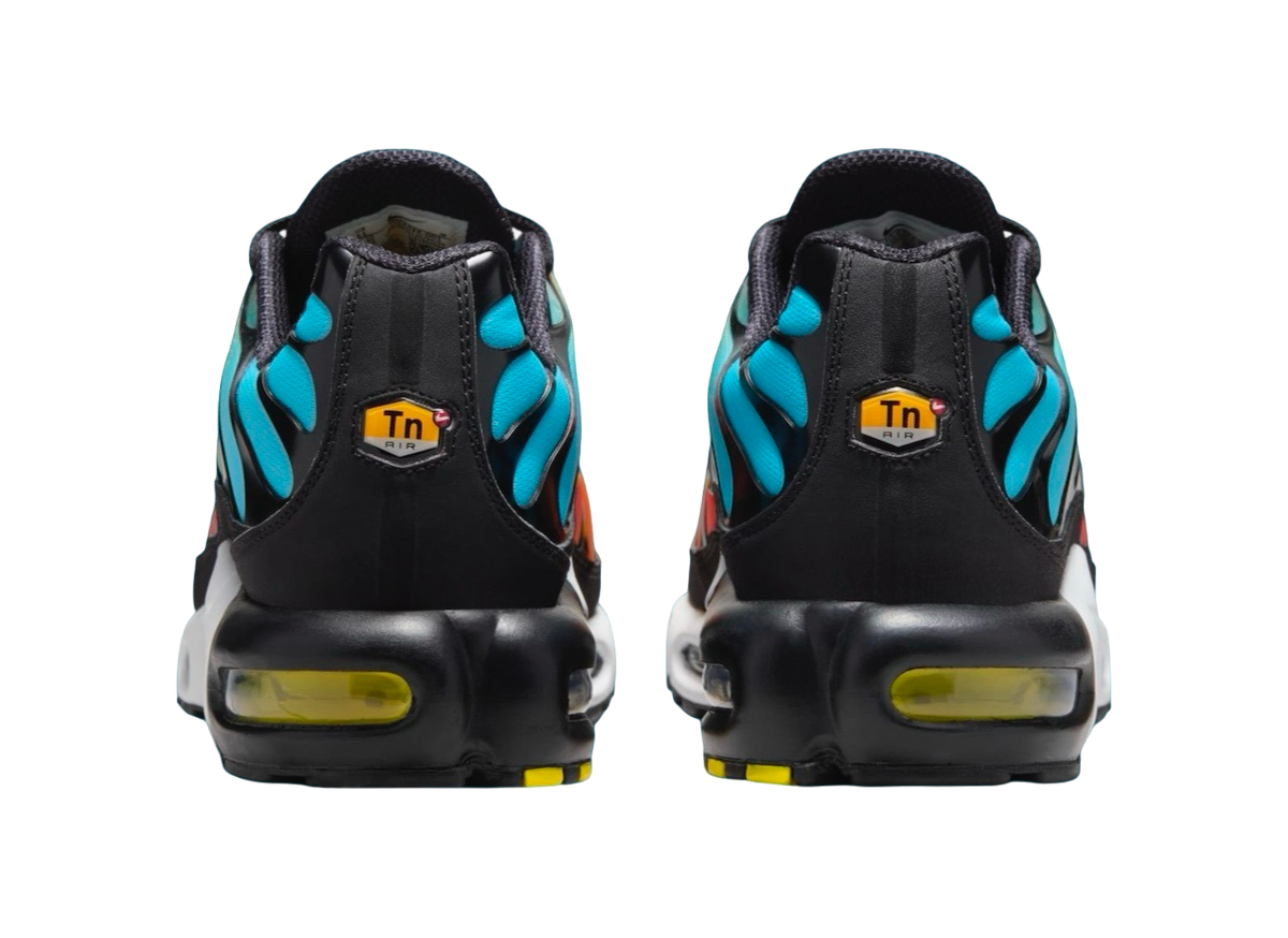 Nike Air Max Plus Baltic Blue / Safety Orange - Image 3