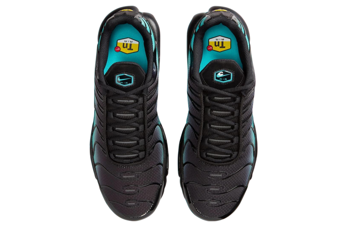 Nike Air Max Plus Black / Aurora Green - Image 4