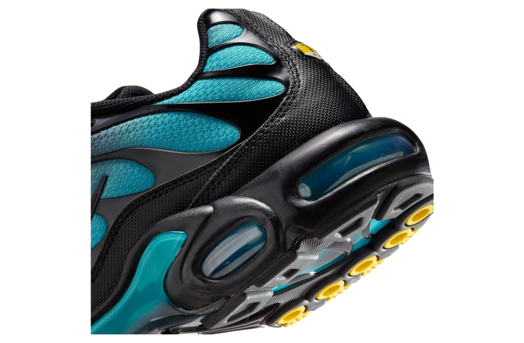 Nike Air Max Plus Black / Aurora Green - Image 8