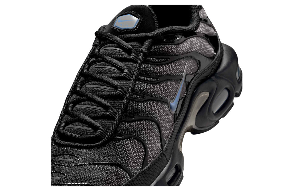 Nike Air Max Plus Black / Dark Smoke Grey - Image 6