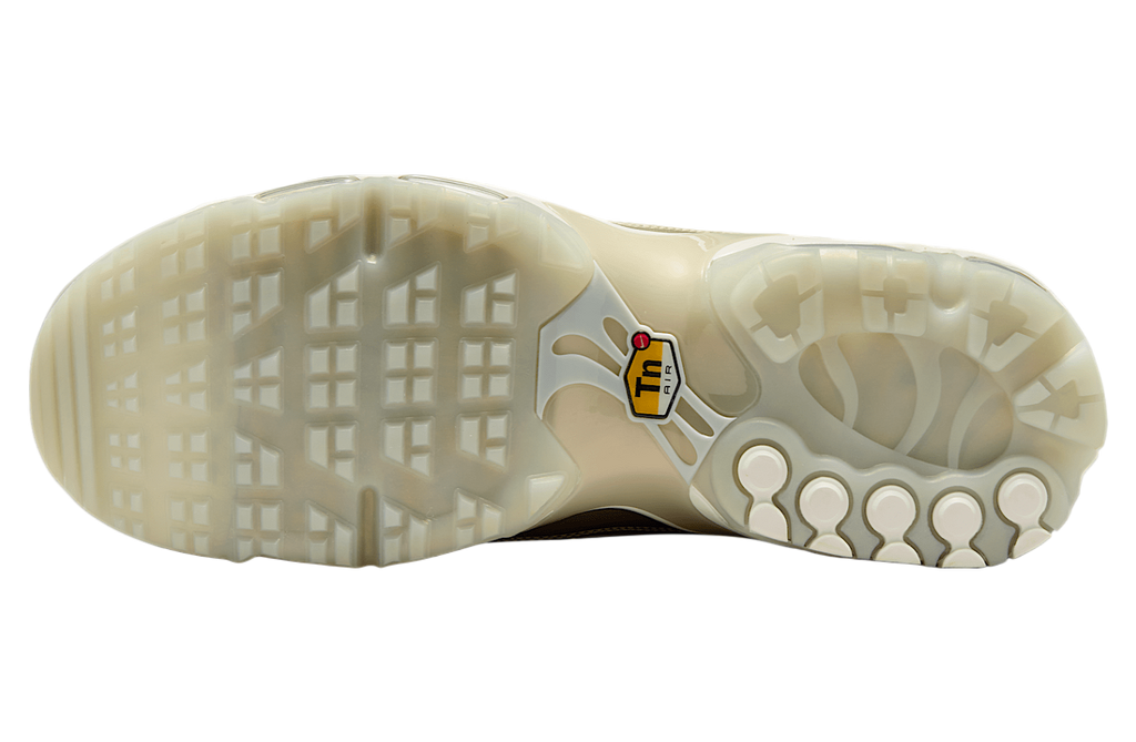 Nike Air Max Plus G Coconut Milk / Light Silver - Image 2